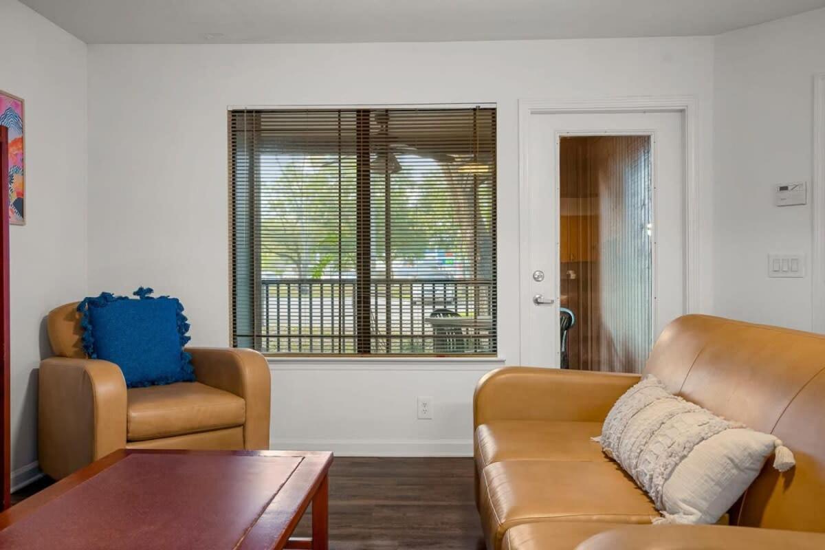 Budget Friendly Sleeps 8 Discounts Available Τάμπα Εξωτερικό φωτογραφία