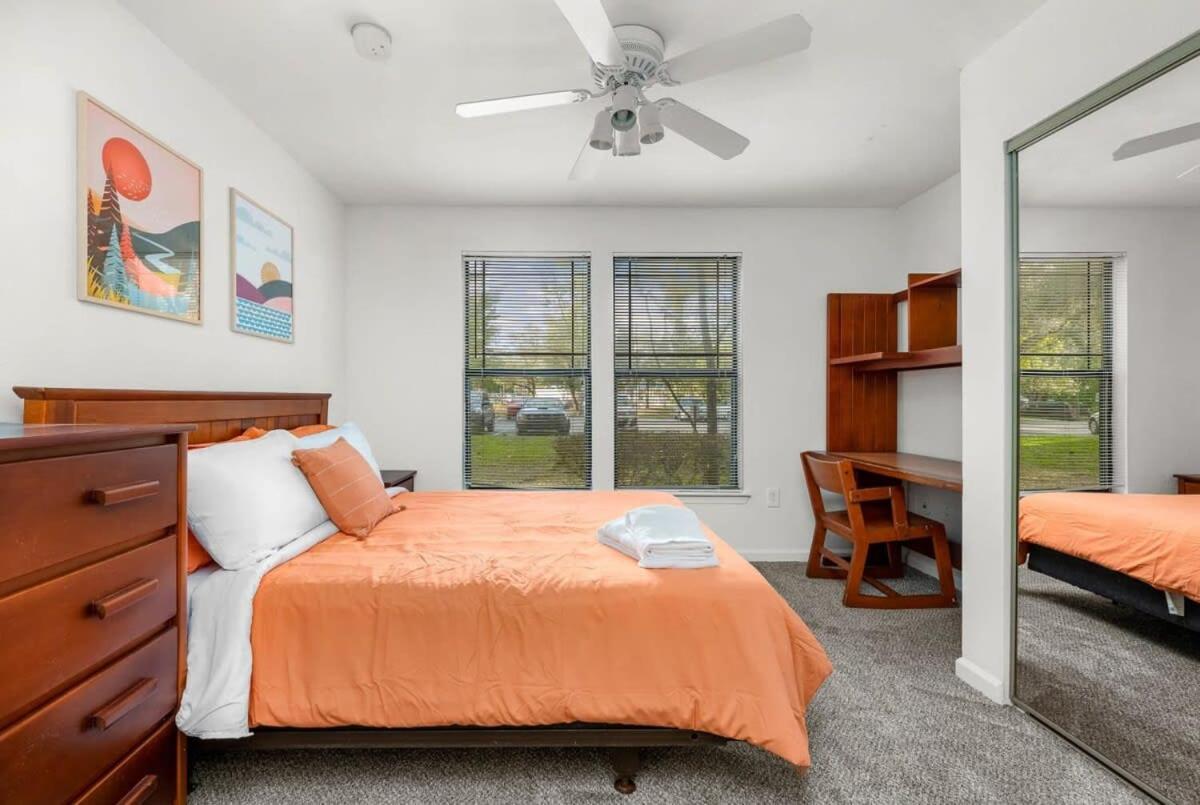 Budget Friendly Sleeps 8 Discounts Available Τάμπα Εξωτερικό φωτογραφία