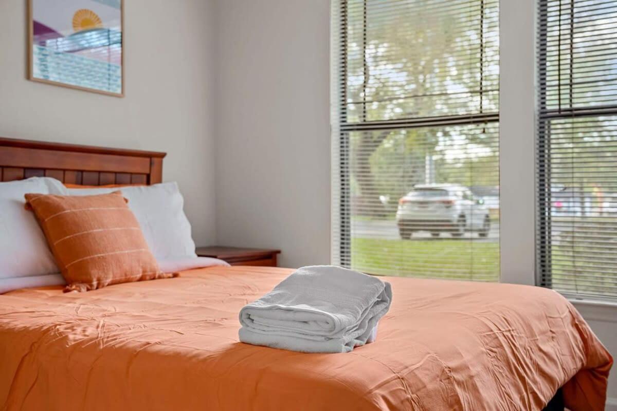 Budget Friendly Sleeps 8 Discounts Available Τάμπα Εξωτερικό φωτογραφία